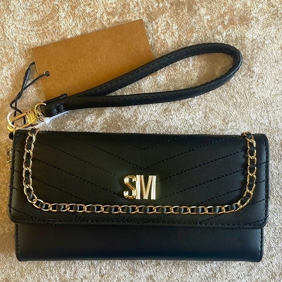Brand New Steve Madden Black Wristlet Trifold Wallet w/ Gold Tone Chain Accents - Picture 2 of 16